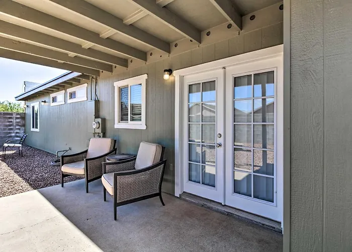 Private Yard! Pet-friendly Getaway